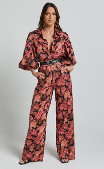 Amalie The Label - Janae Linen Blend Collared Puff Sleeve Button Up Shirt in Atalie Print