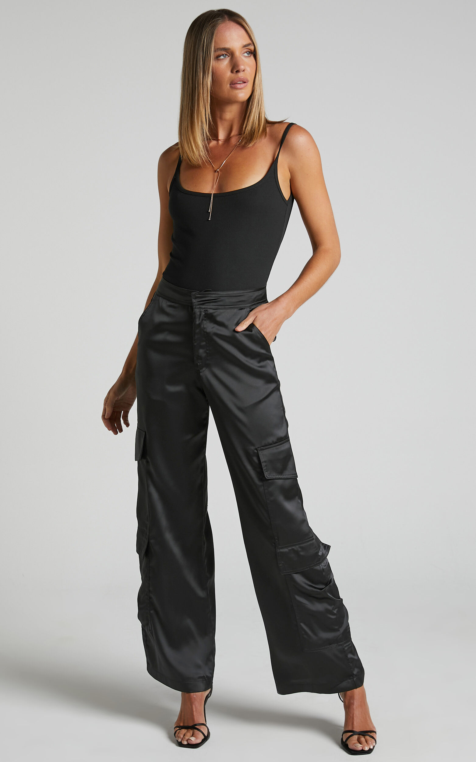 Saori Pants - Mid Rise Satin Cargo Pants in Black - 06, BLK1