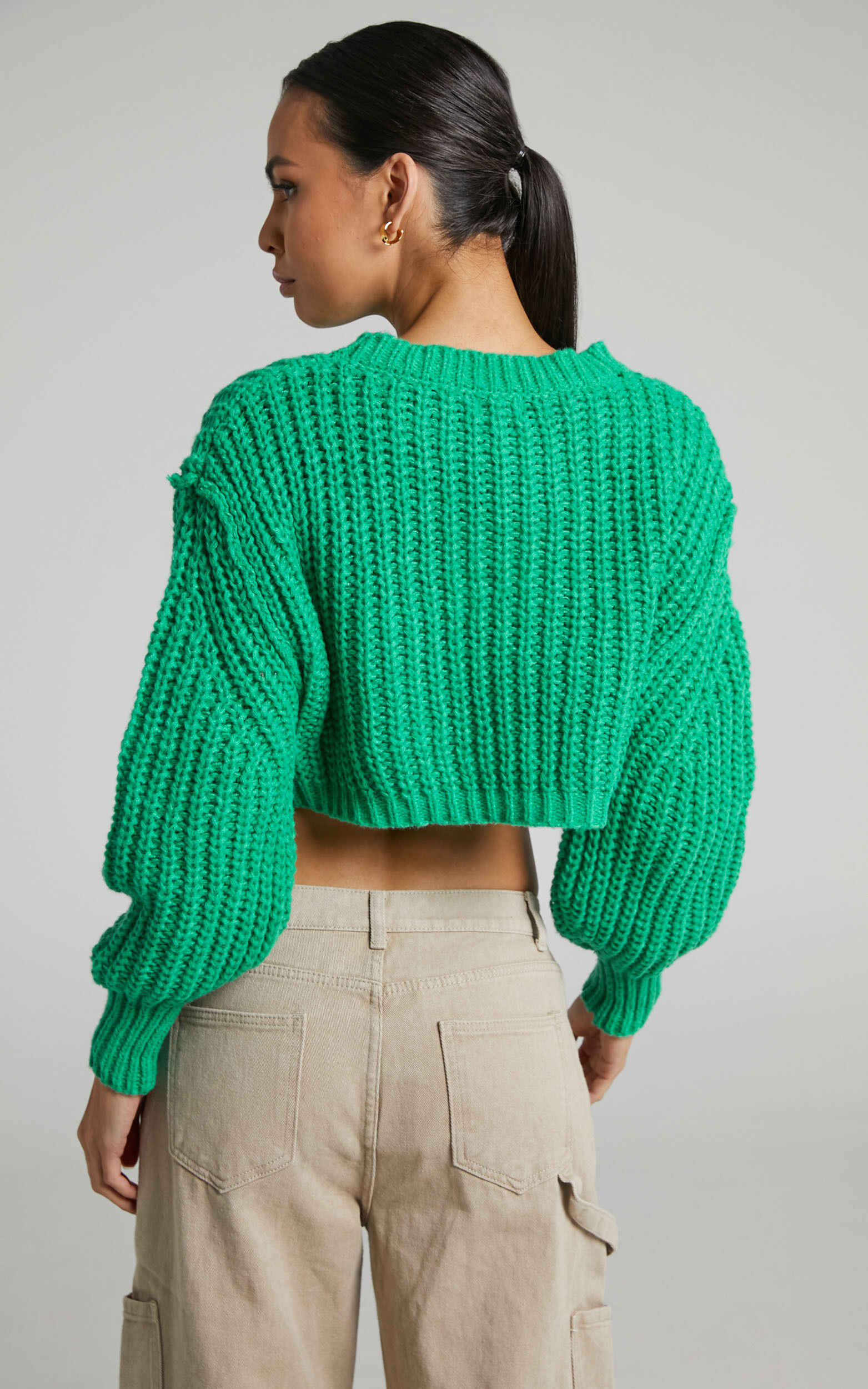 Arwa Cropped Balloon Sleeve Knit Jumper in Green