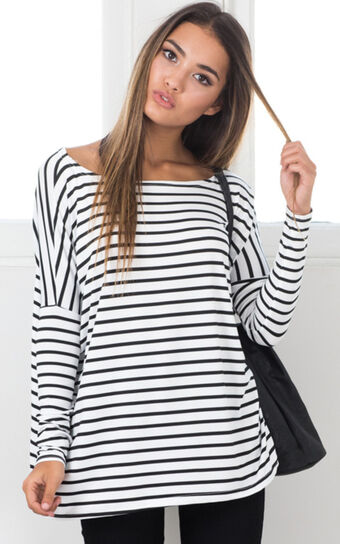 Slouch Top In White Stripe