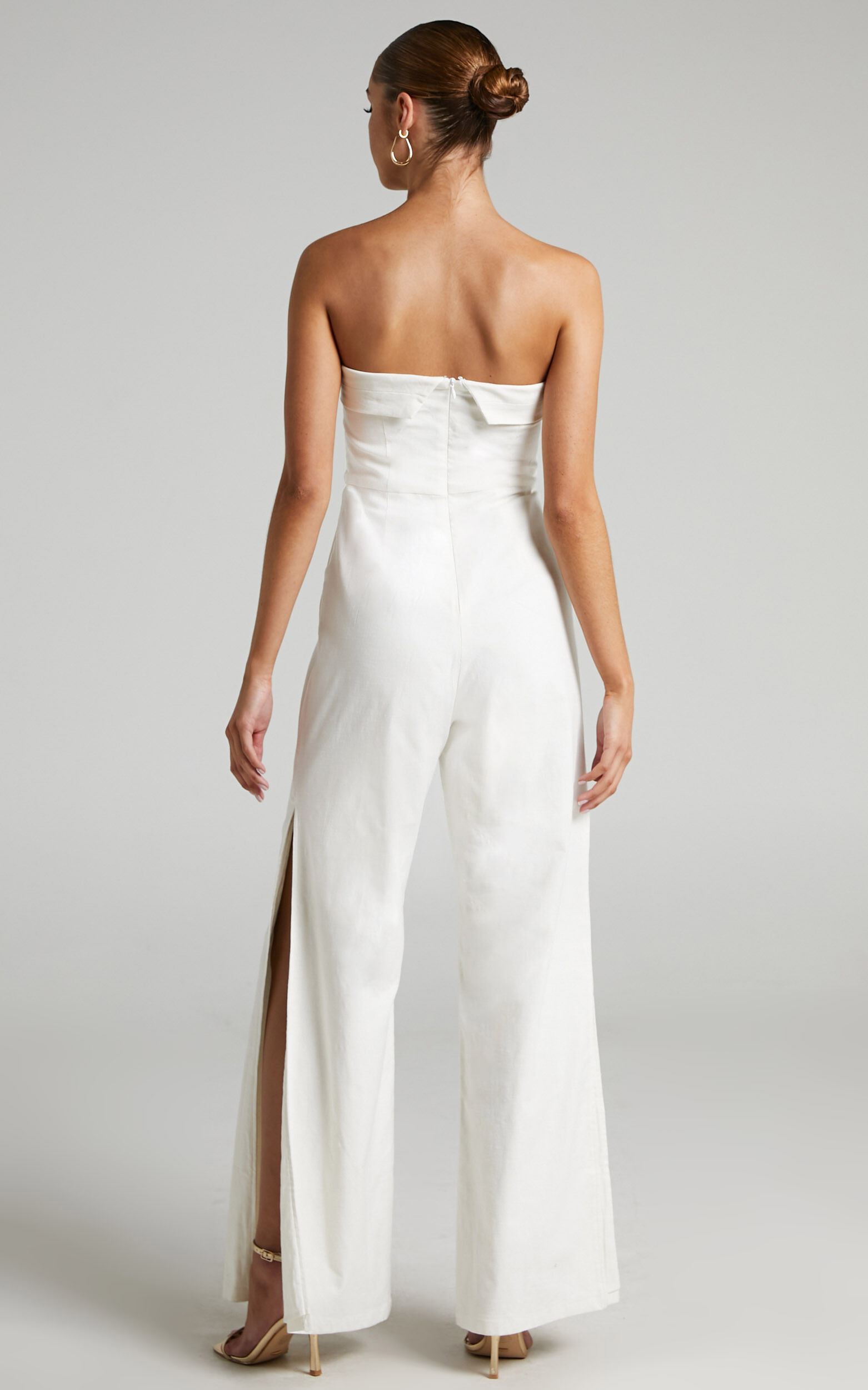 Tahari discount jumpsuit white