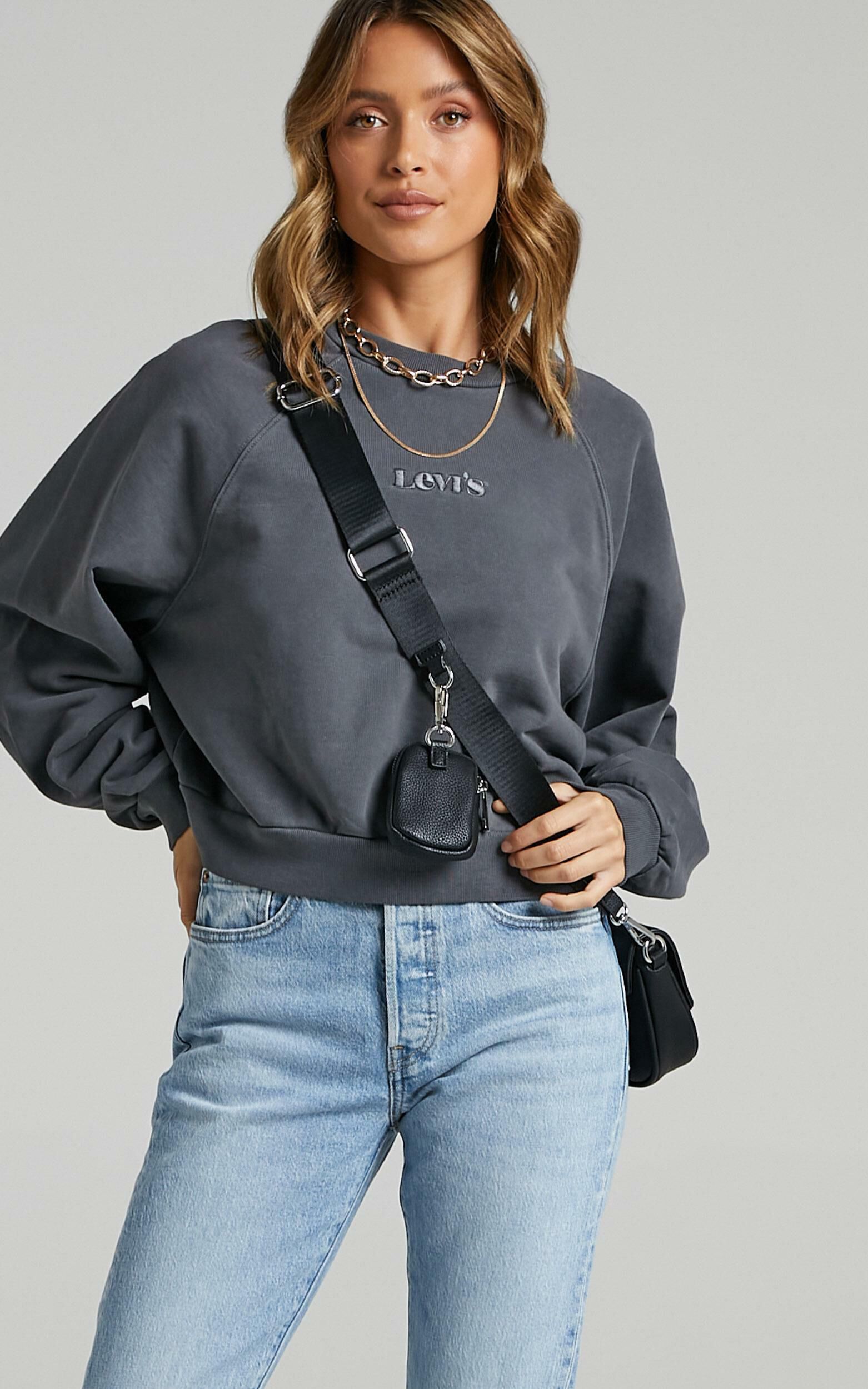 Levi s Vintage Raglan Jumper in Blackened Pearl Showpo EU