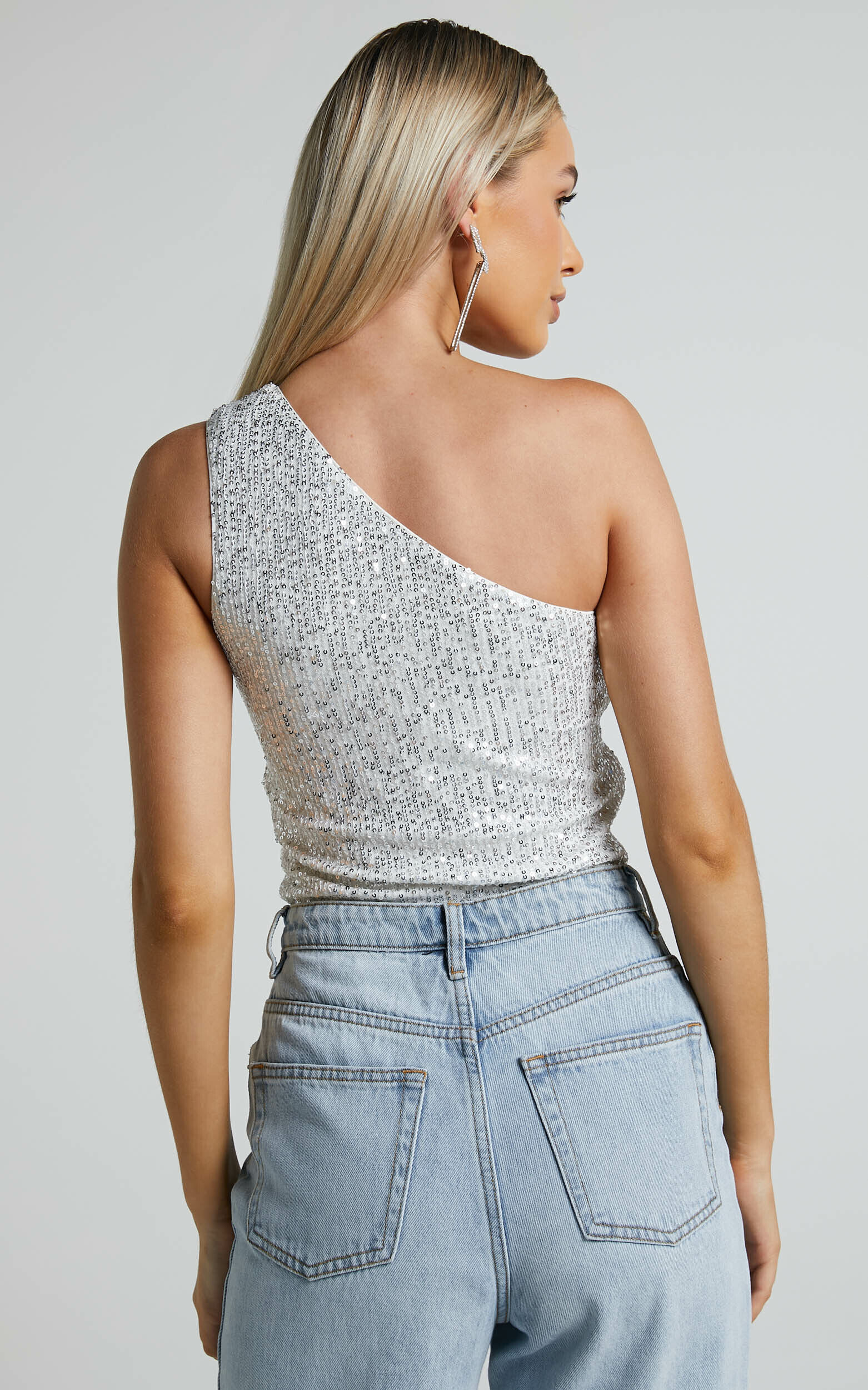 Silver one shoulder top discount