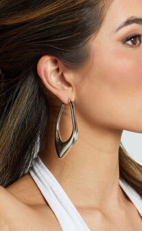 Diana Earrings in Silver