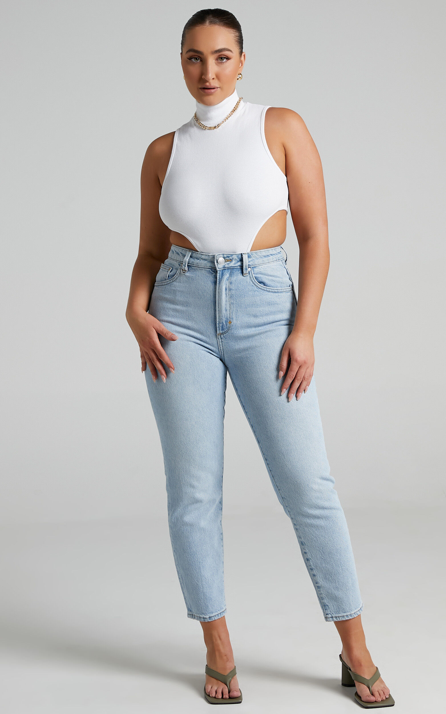 Neuw Lola Mom Jean in Morning Blue