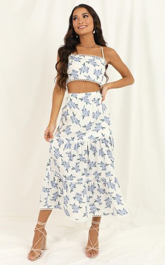 Crop And Go Two Piece Set In White Floral