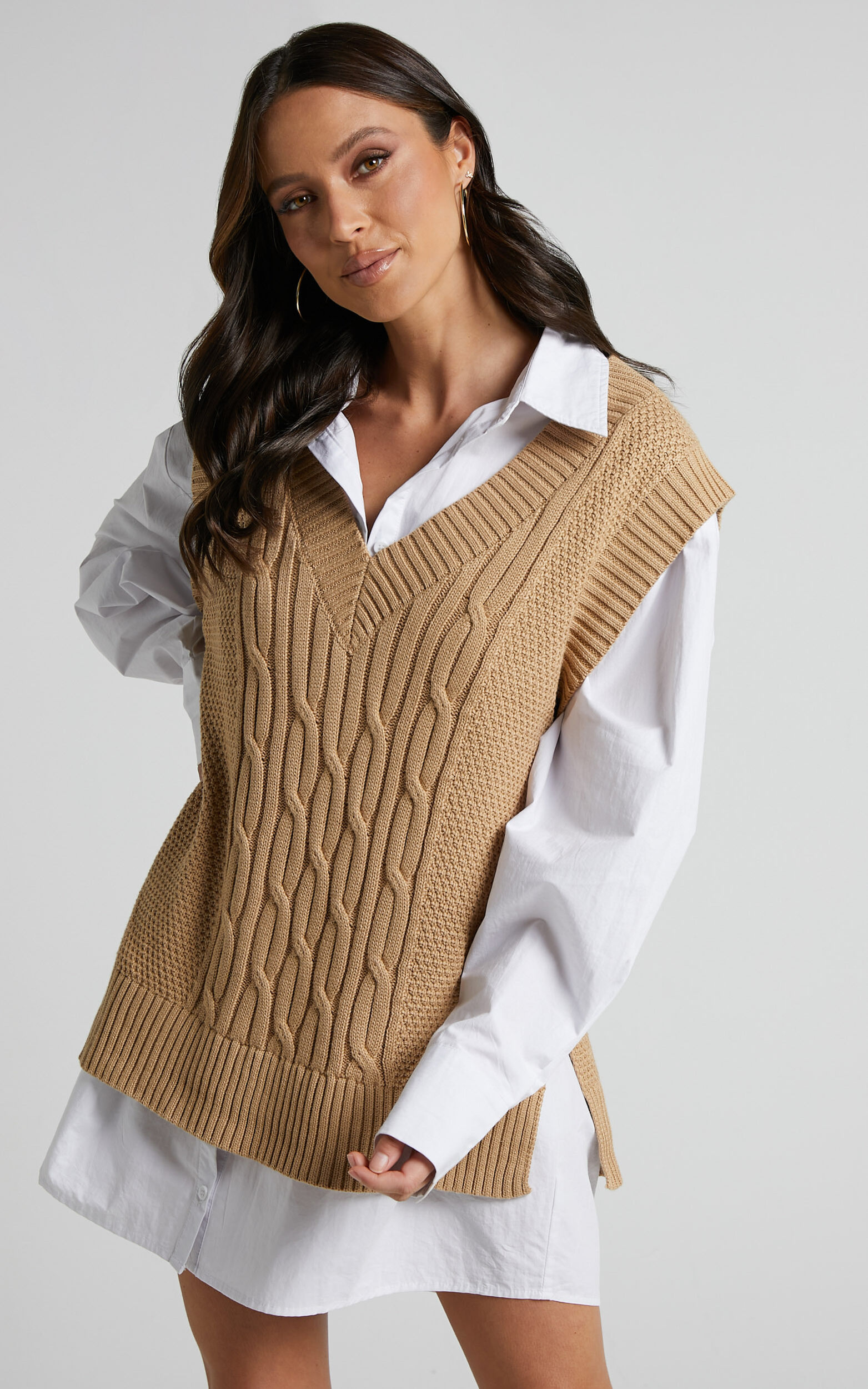 Cadha Vest - Knit Sweater Vest in Camel - 06, BRN1