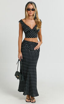 Amari Top - V Neck Lace Trim Polka Dot Top in Black
