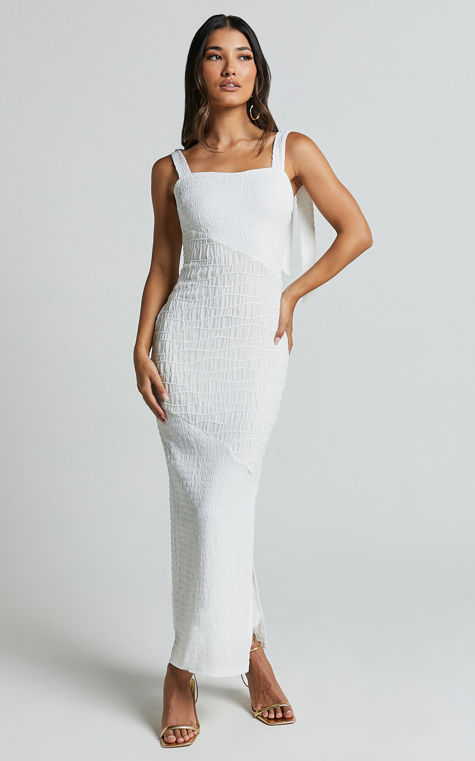 Fabia Maxi Dress - Shirred Panel Detail Dress with Bow Strap Detail in White - 06, WHT1