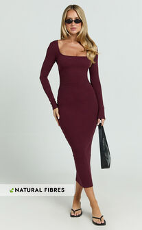 Lucy Midi Dress - Ribbed Side Ruched Bodycon Dress in Wine