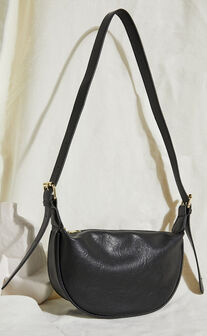 Queenstown Bag - PU Adjustable Strap Crossbody Bag in Black