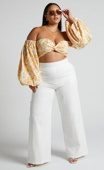 Amalie The Label - Charo Linen Look High Waisted Wide Leg Pants in Warm White