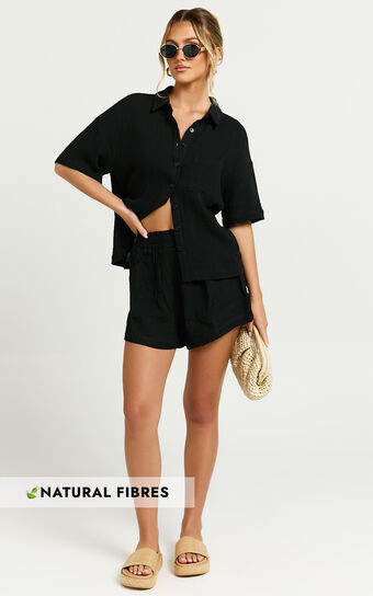 Donita Top - Button Up Shirt Top in Black