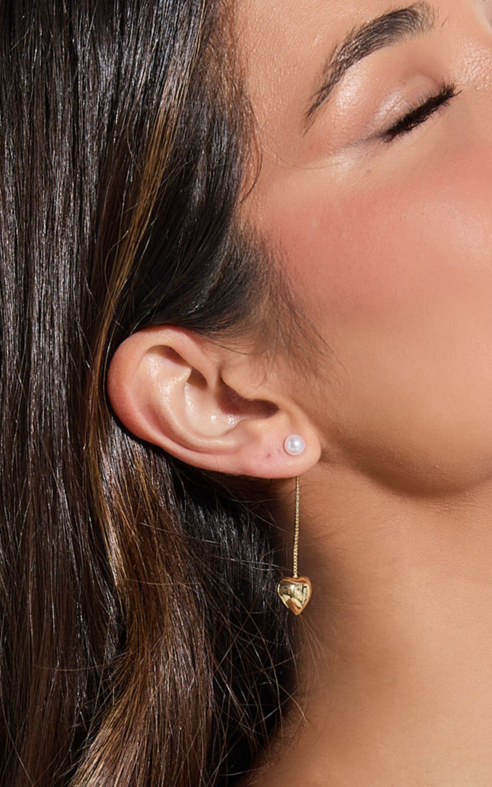Bella Earrings - Drop Heart Pendant Earrings in Gold - NoSize, GLD1