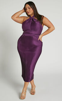 Marlette Midi Dress - Pleated Open Back Halter Dress in Aubergine