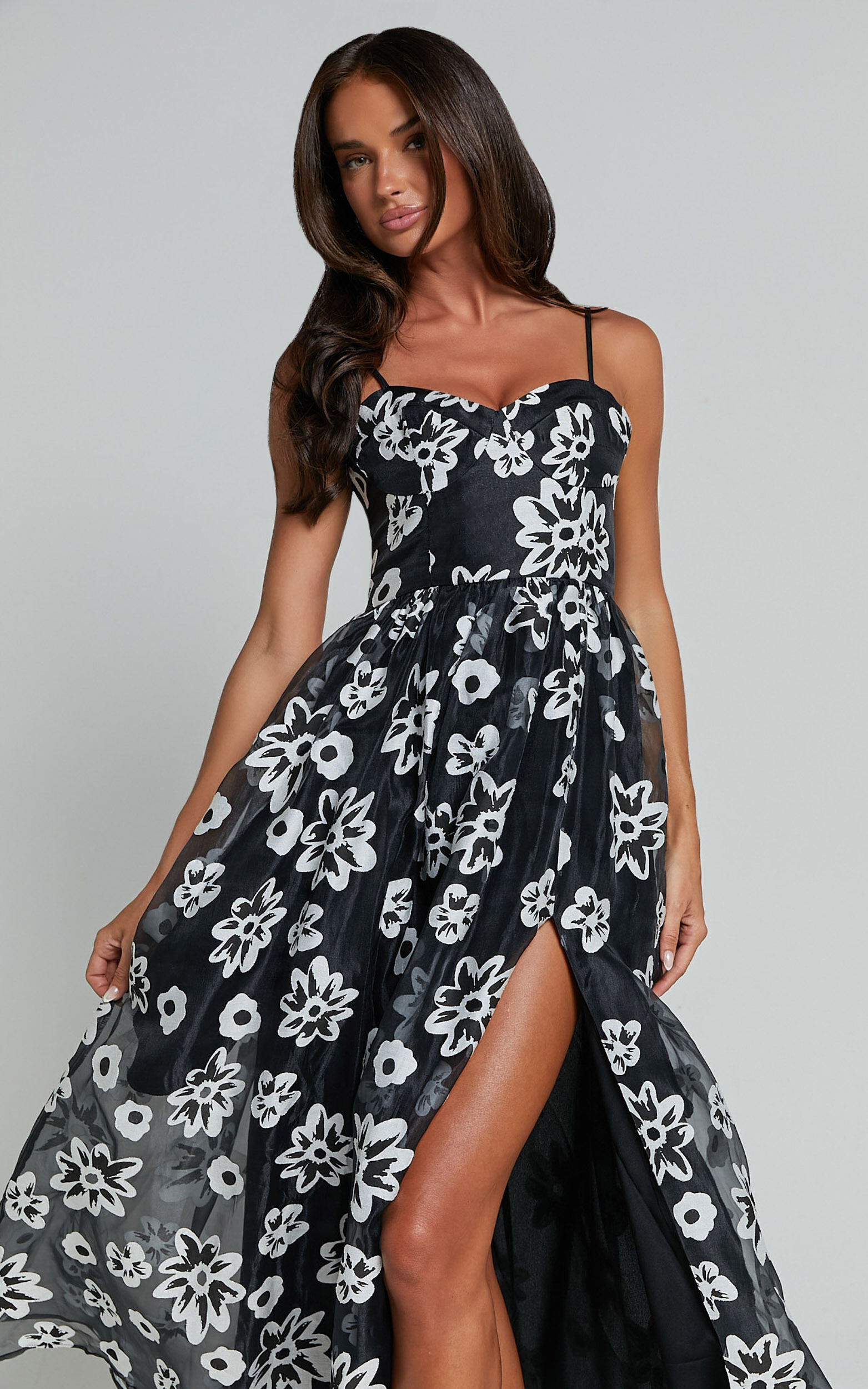 Floral full skirt dress discount