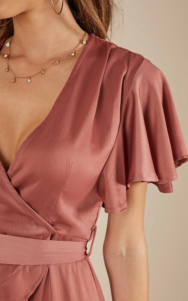 Thin ice dress in rose sateen top