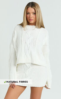 Marge Jumper- Oversized Cable Knit Crew Neck Jumper in White