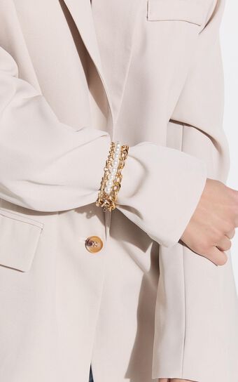 Harriet Bracelet - Pearl Multipack Bracelet in Gold