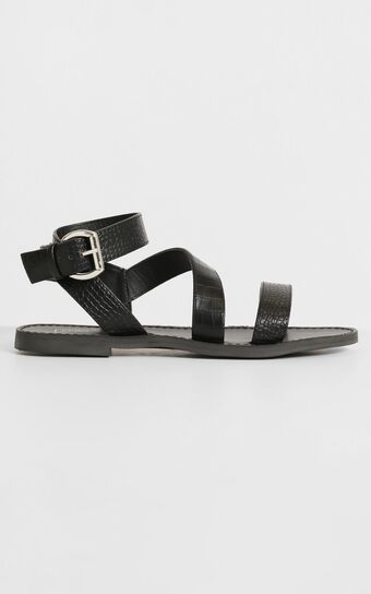 Therapy - Rimes Sandals in Black