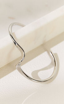 Ivy Irregular Shaped Bracelet Cuff in Silver