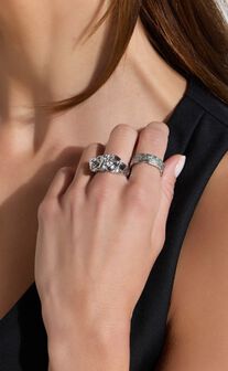 Lara 2 Ring Pack - Textured Ring Set in Silver