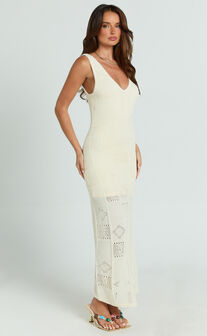 Taylor Maxi Dress - Crochet Knit Scoop Neck Dress in Cream