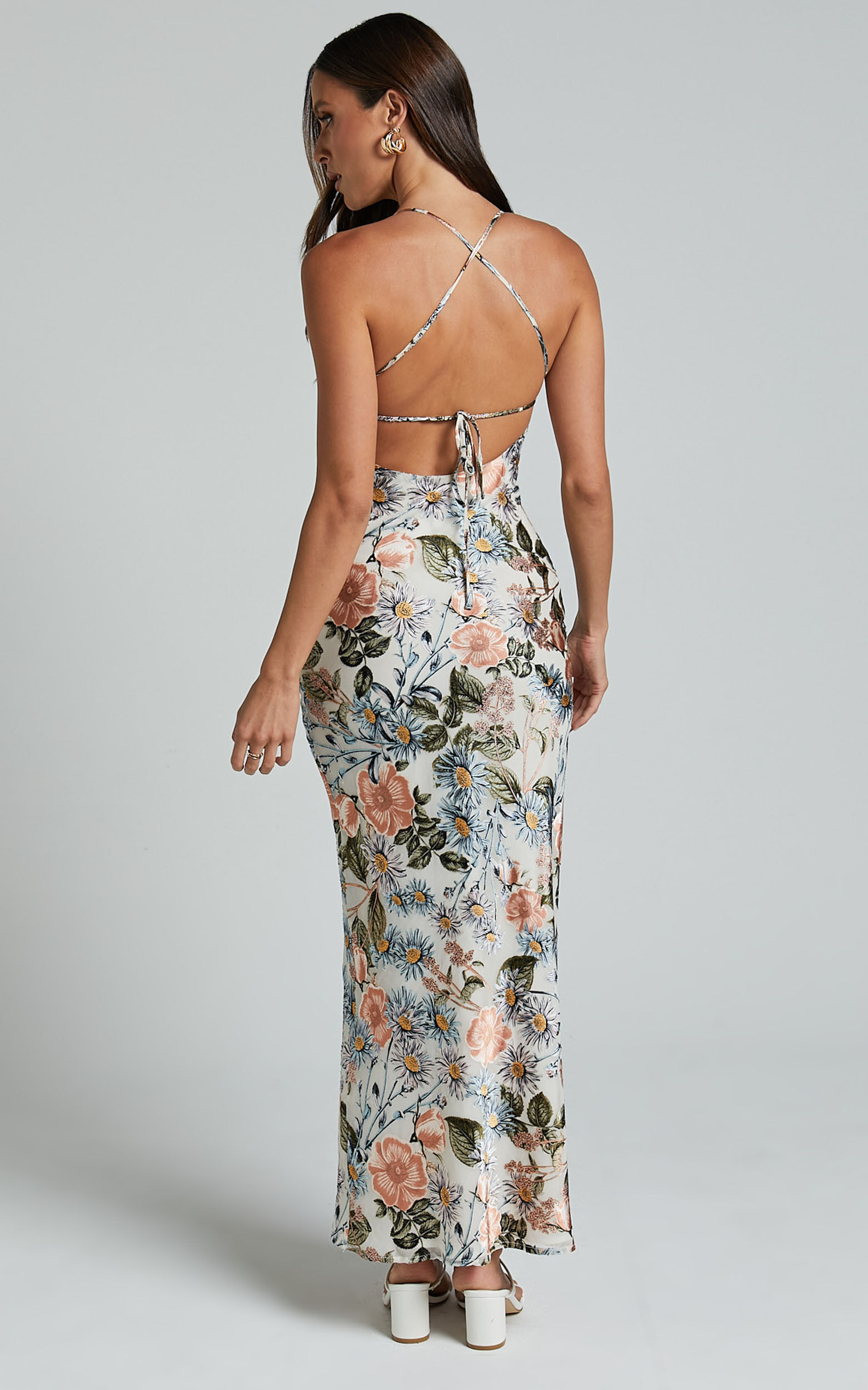 Backless floral maxi dress hot sale