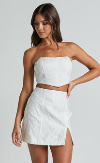 Brailey Mini Skirt - Split Jacquard Skirt in White