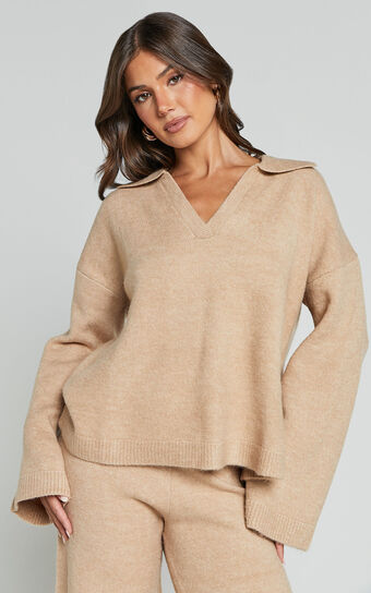 Livia Jumper - Knitted V Neck Collared Jumper in Beige Marl