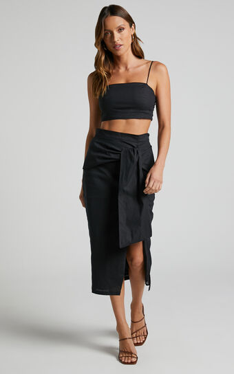 Jonessa Two Piece Set - Square Neck and Twist Skirt Two Piece Set in Black