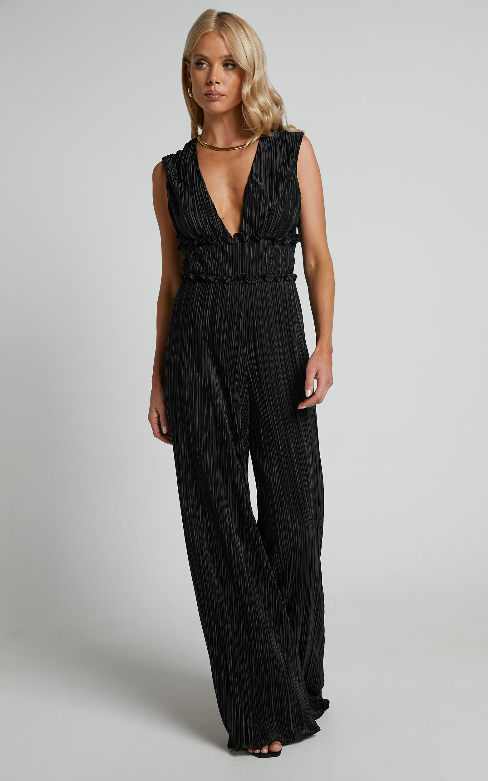Armida Jumpsuit - Plunge Neck Wide Leg Plisse Jumpsuit in Black - 04, BLK1