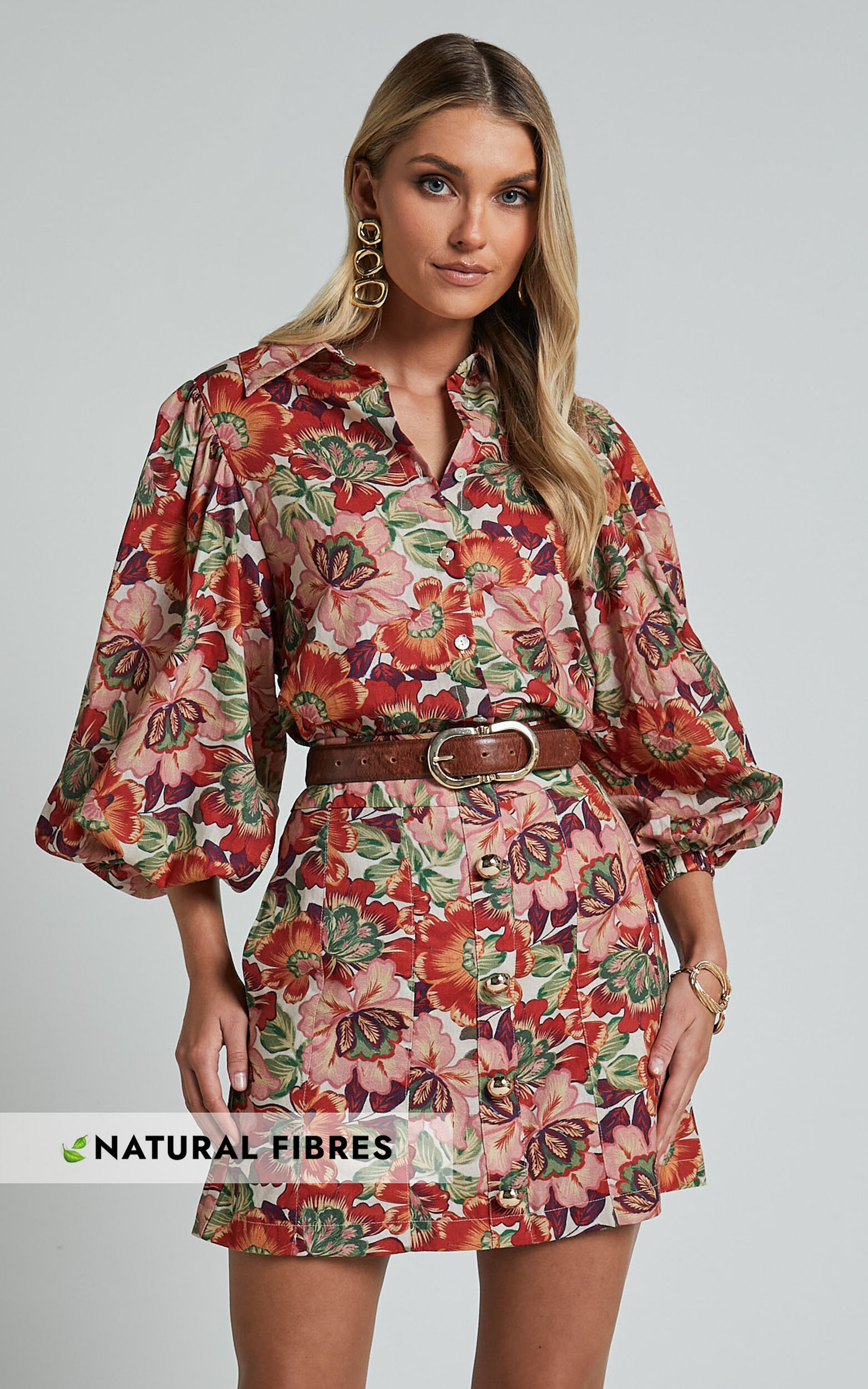 Amalie The Label - Cosette Linen Blend High Waisted Button Through A Line Skirt in Musee Print - 06, NEU1