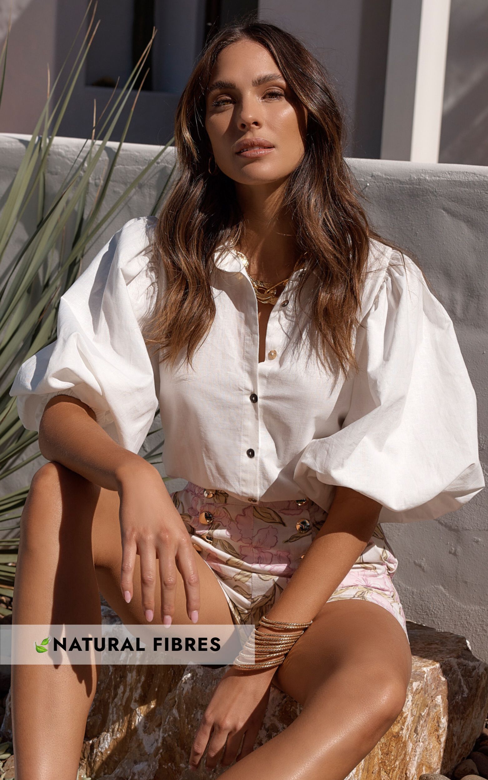 Amalie The Label - Janae Linen Blend Collared Puff Sleeve Button Up Shirt in White - 04, WHT4