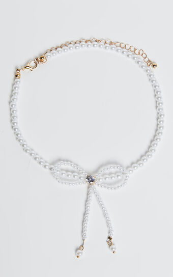 Nina Necklace - Pearl Bow Detail Necklace in White