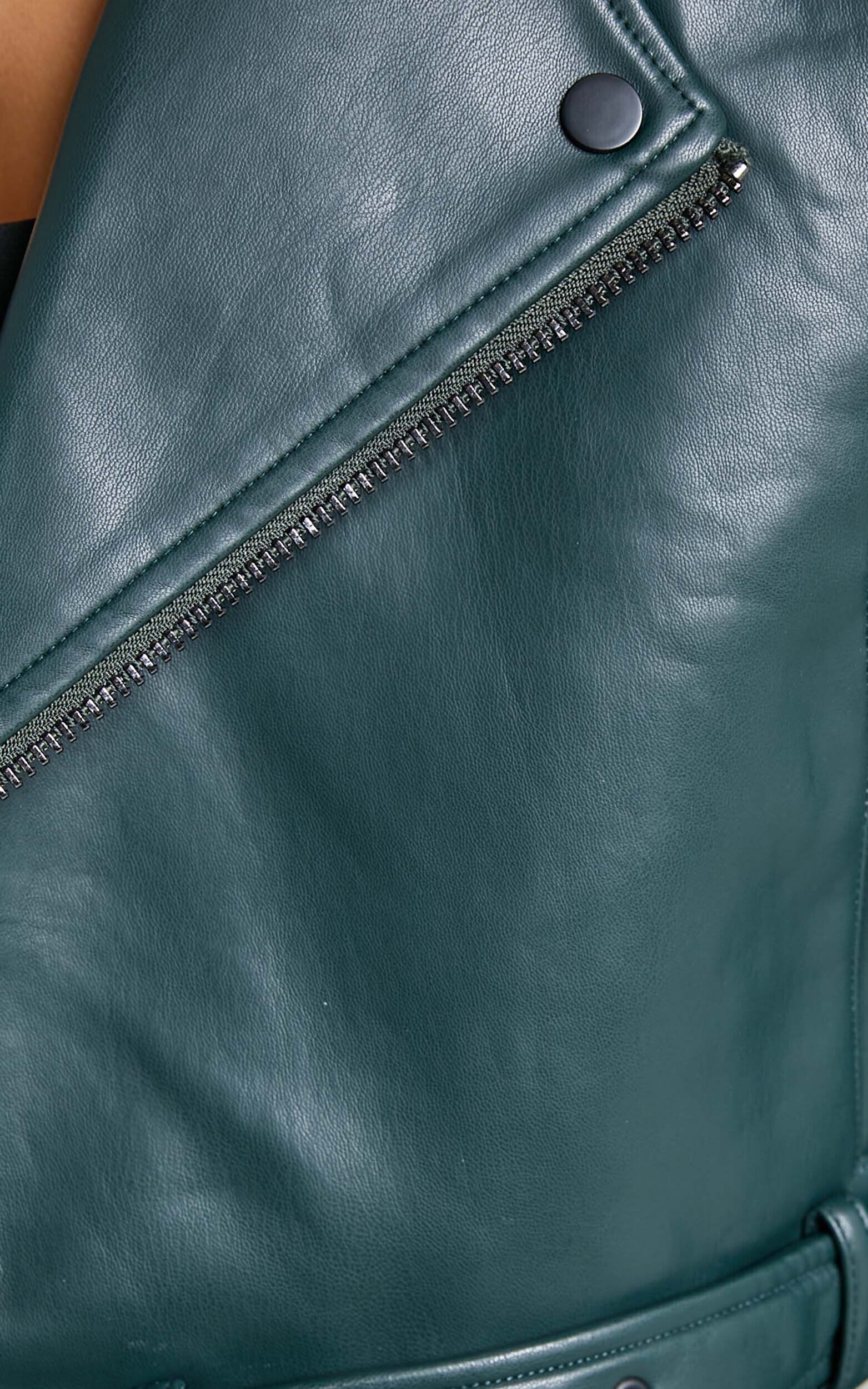 Lioness - Staten Island Jacket in Moss | Showpo USA