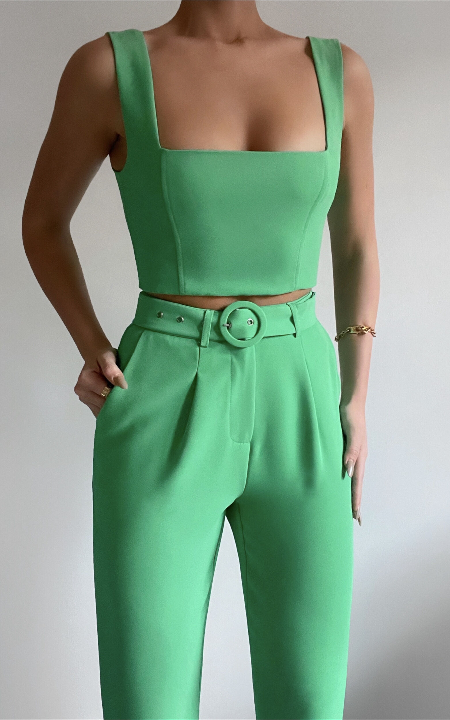 Reyna Two Piece Set Crop Top and Tailored Pants Set in Green