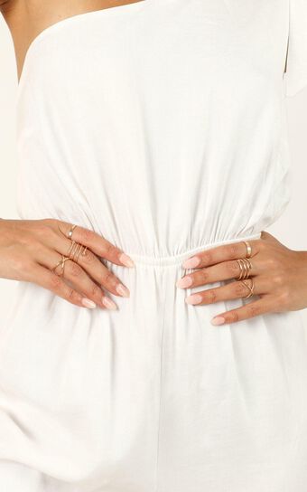 Criss Crossed Ring Set In Gold