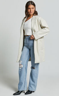 Jonas Coat - Pocket Detail Longline Coat in Beige