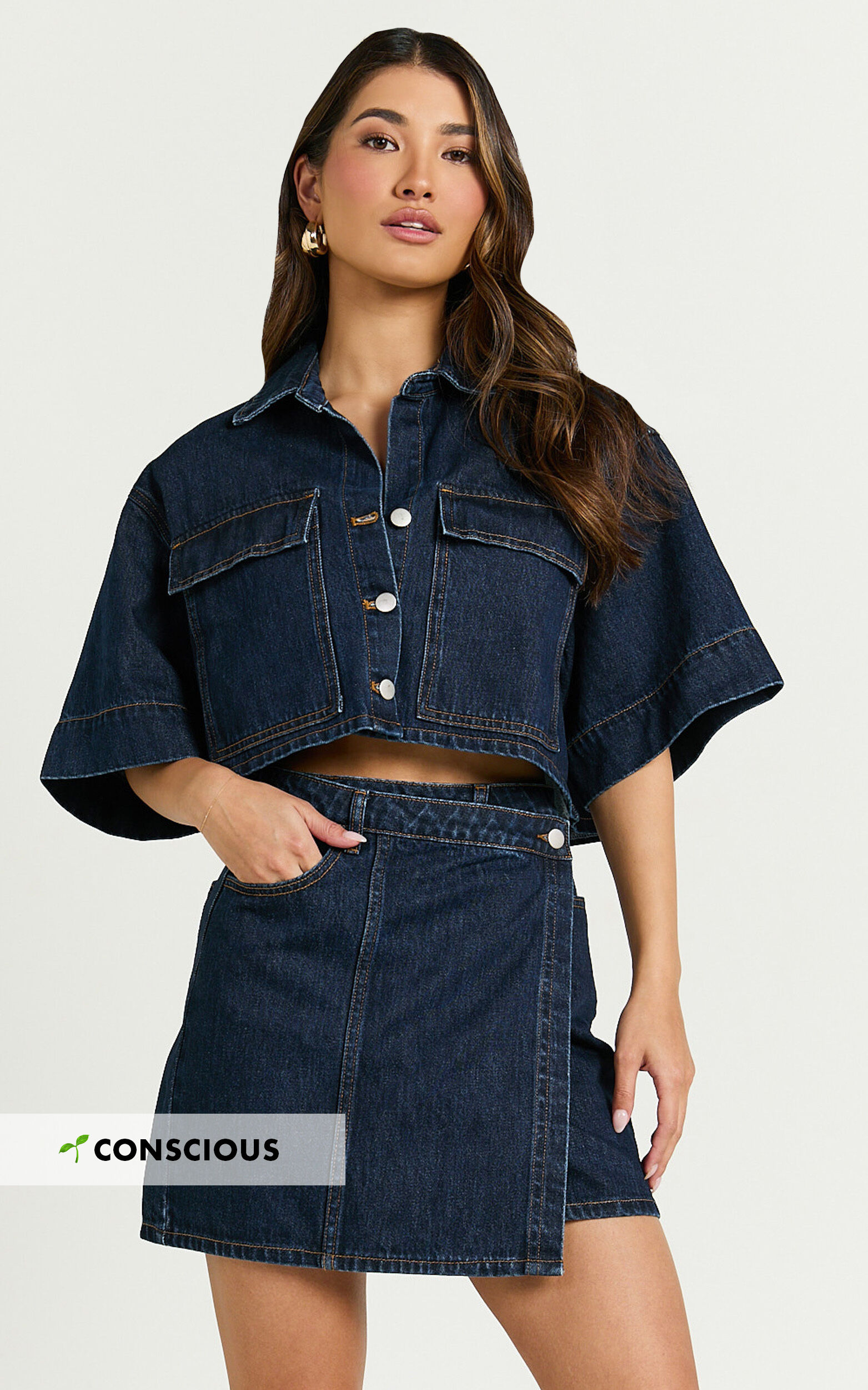 Katherine Top - Crop Button Down Collared Recycled Denim Short Sleeve Top in Dark Blue Wash - 06, BLU1