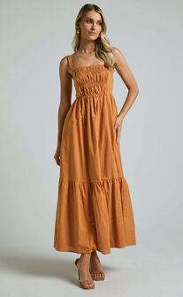 Mauree Maxi Dress - Straight Sleeveless Tiered Dress in Caramel