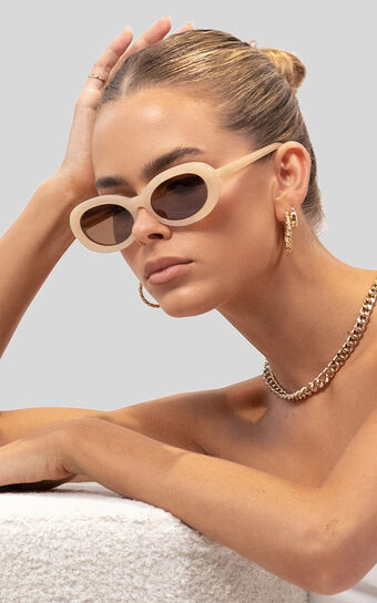 Banbe Eyewear - The Lily in Milk Brown