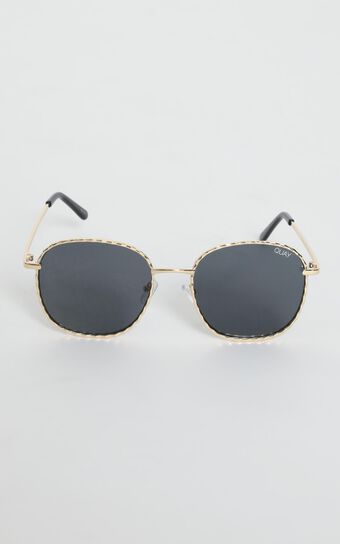 Quay X Lizzo - Jezabell Twist Sunglasses in Gold and Smoke Lens