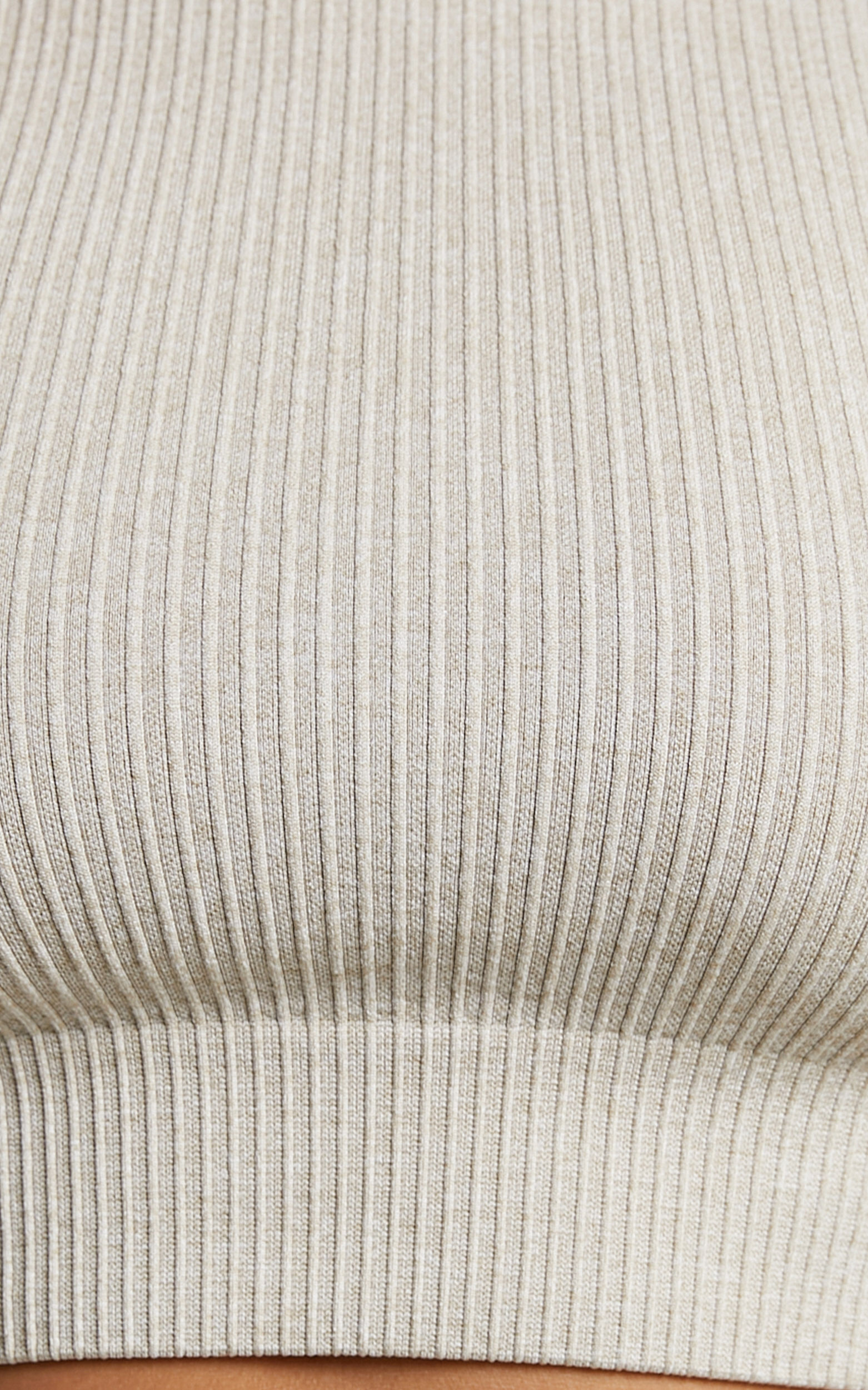 激安通販 Aim'n - Showpo | Beige in SLEEVE LONG CROP SEAMLESS RIBBED ピアス