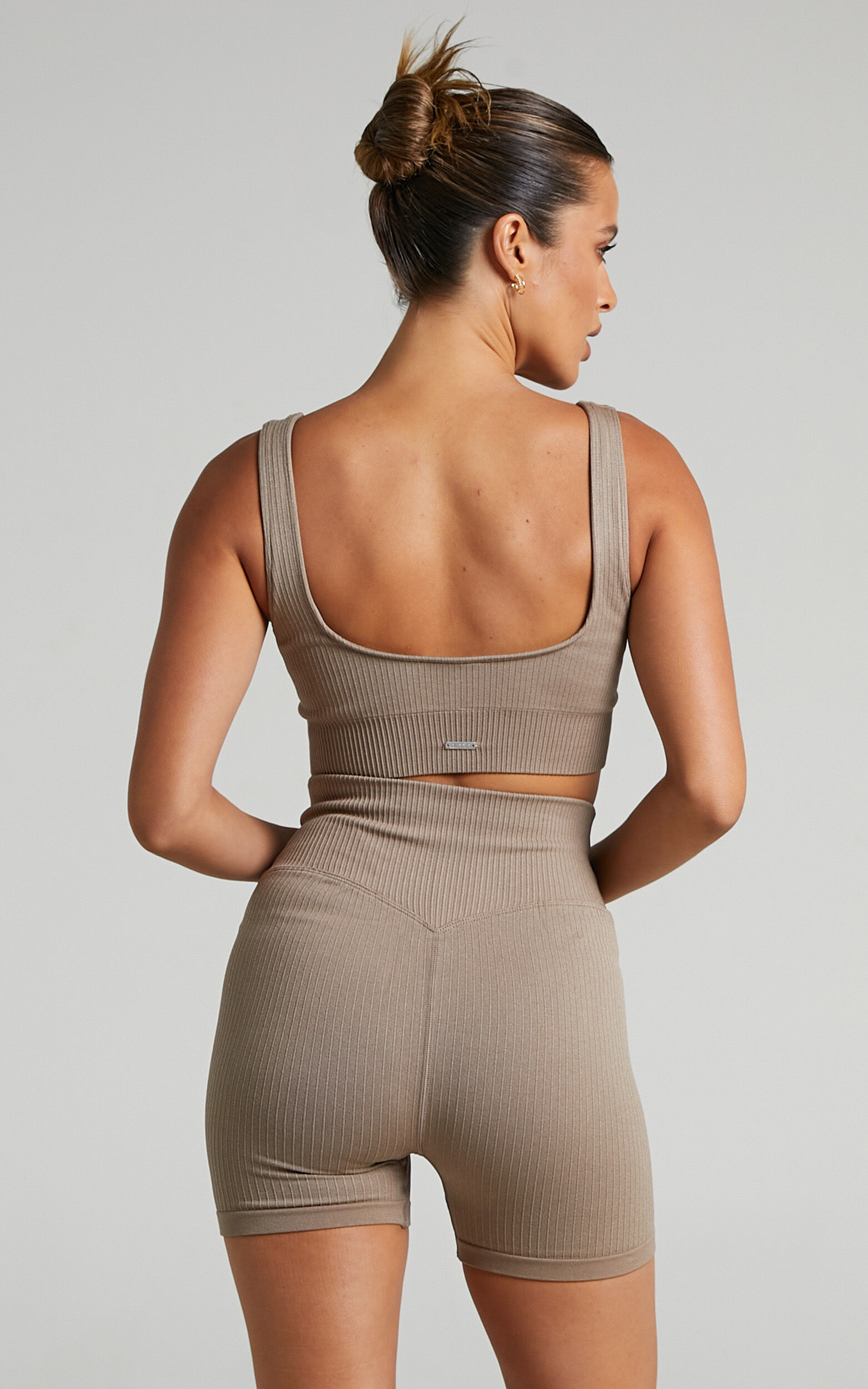 Aim'n - RIBBED MIDI BIKER SHORTS in Espresso