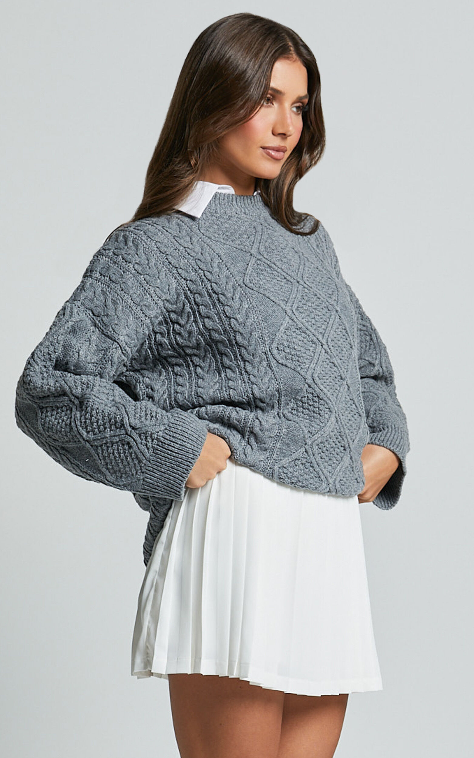 Oversized grey knit jumper shop