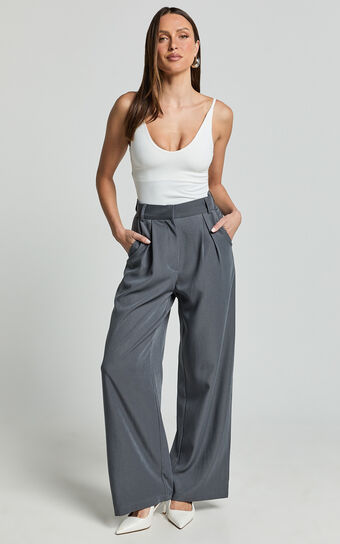 Daffy Pants - Elastic Back Waist Tailored Pant in Grey