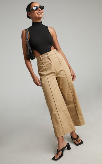 Katryna Pin Tuck Wide Leg Pants in Camel
