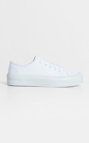 Therapy - Fiasco Sneakers in White Canvas