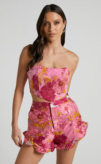 Brailey Shorts - Frill Hem Shorts in Pink Jacquard